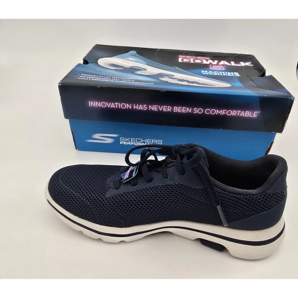 SKECHERS GOwalk 5 size 6.5 Washable womens Lace-Up Mesh Sneaker Navy/White 15902